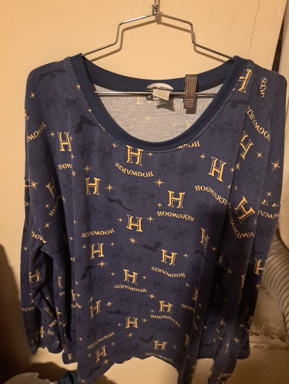 Used Hogwarts Pj Shirt